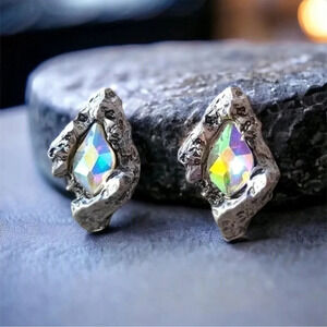 1 LEFT! Crystal Stud Earrings Silver